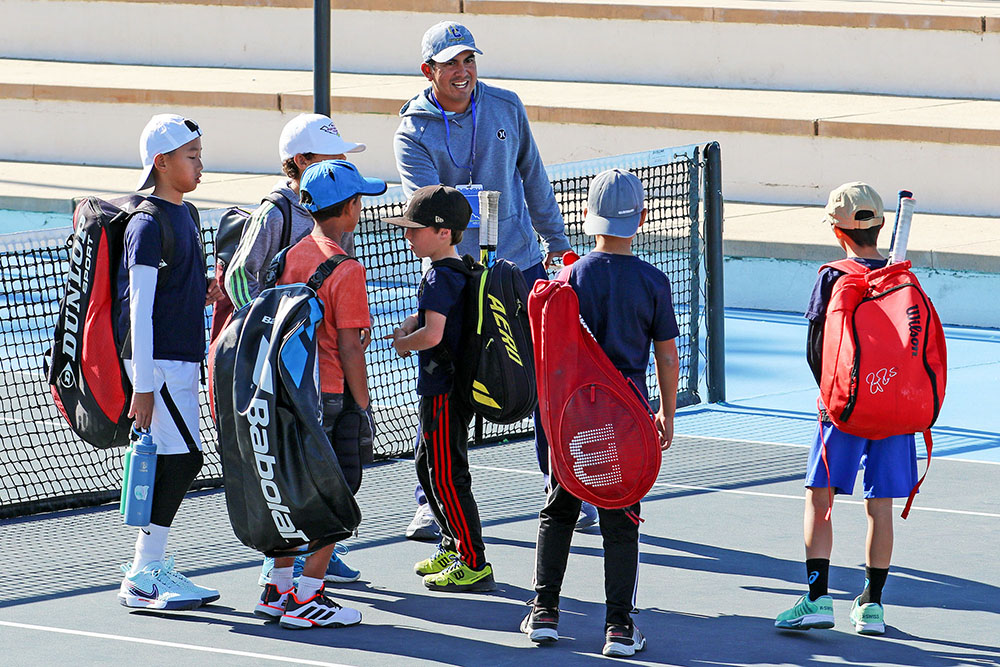 Junior Team Tennis